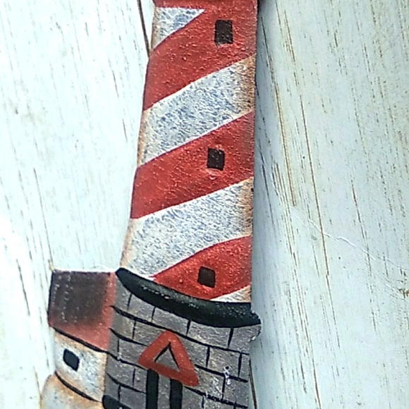 Metal lighthouse wall hooks - Picture 3 of 4